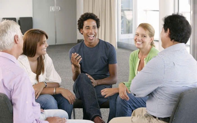 Family name là một trong những yếu tố tạo sự gắn kết cộng đồng Family name là một trong những yếu tố tạo sự gắn kết cộng đồng